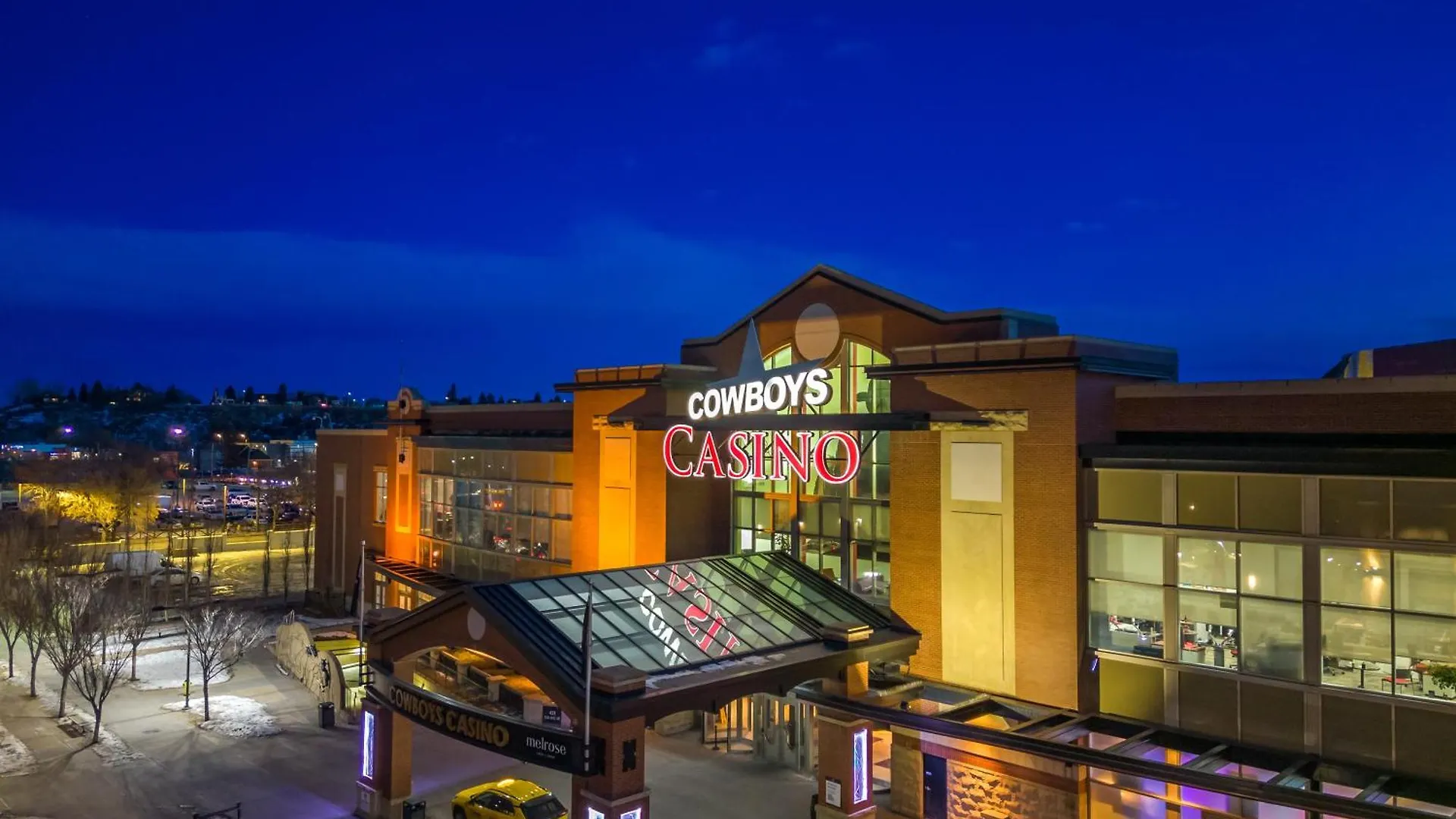5-Min Walk To Stampede!! Unbeatable Downtown Experience- Walk To Bars, Casino, Stampede & Saddledome Plus Bonus Banff Pass, Parking & Wine! Calgary 0*,  Canada